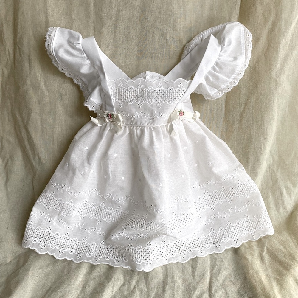 Vintage Polly Finders White Eyelet Smock Dress 0-6 Months